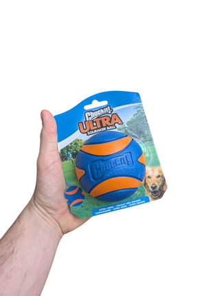 Chuckit Ultra Squeaker Ball - Nahezu unzerstörbarer Ball mit Quietscher - Verschiedene Größen